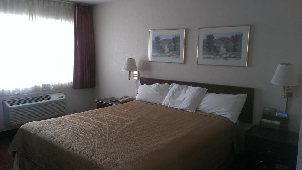 Travelodge By Wyndham Mesa Extérieur photo