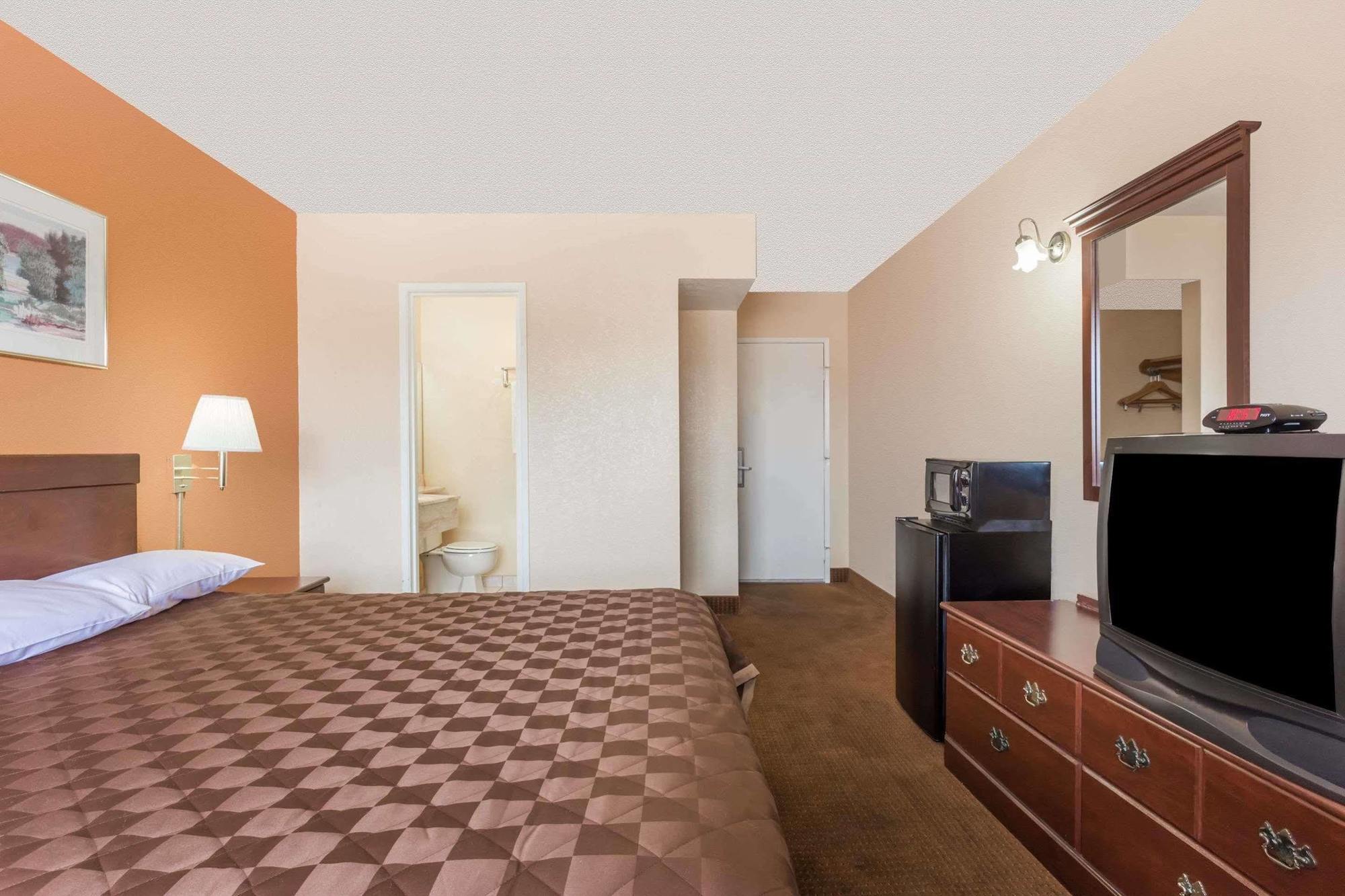 Travelodge By Wyndham Mesa Extérieur photo